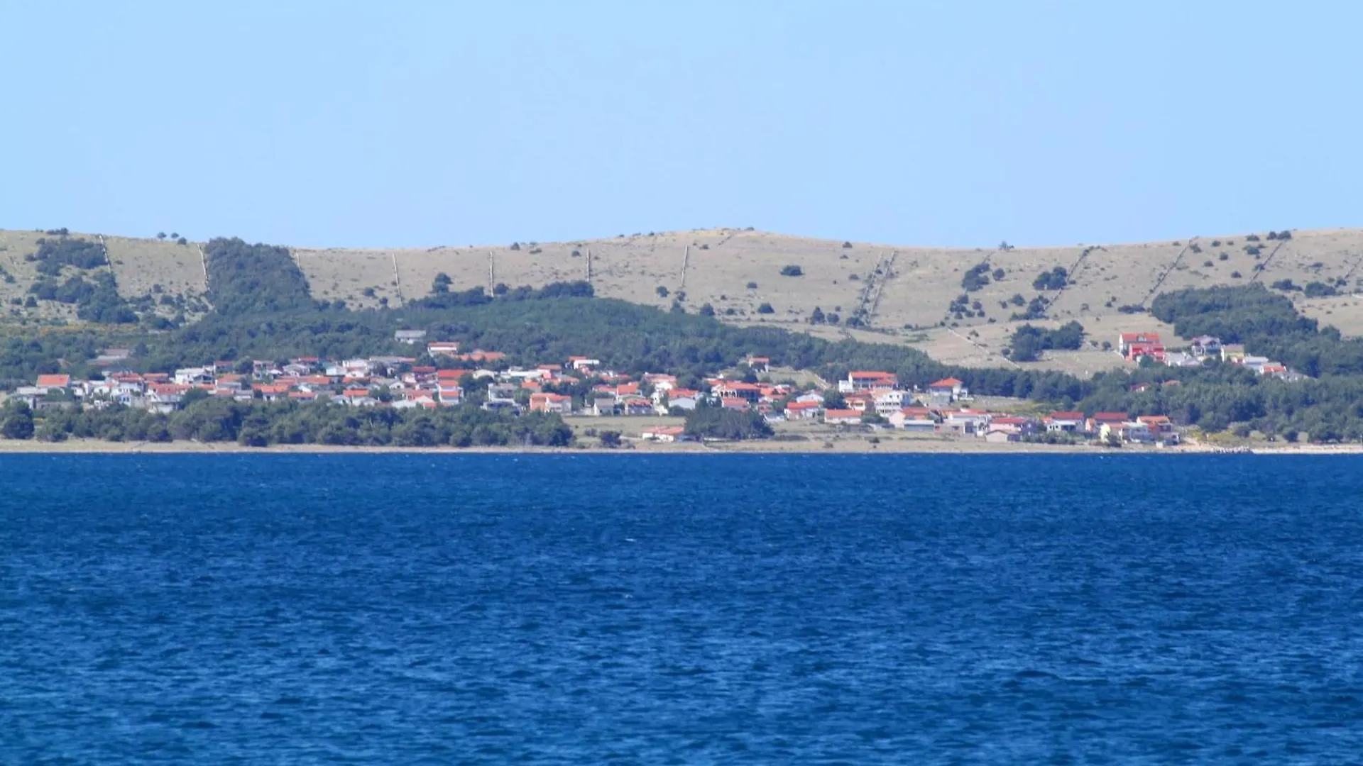 Apartments With A Parking Space Vir - 23898 Croatia